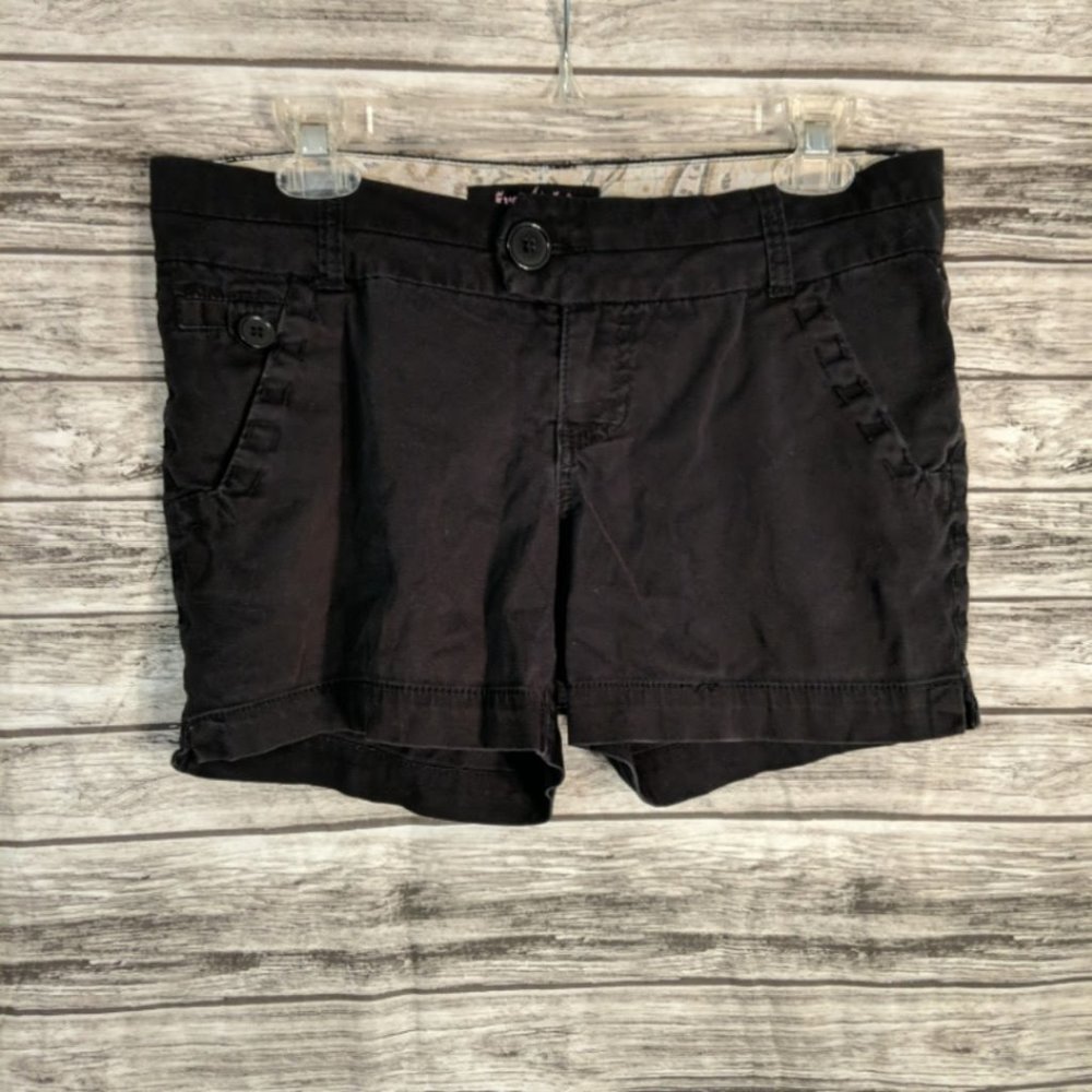 Freestyle Black Shorts